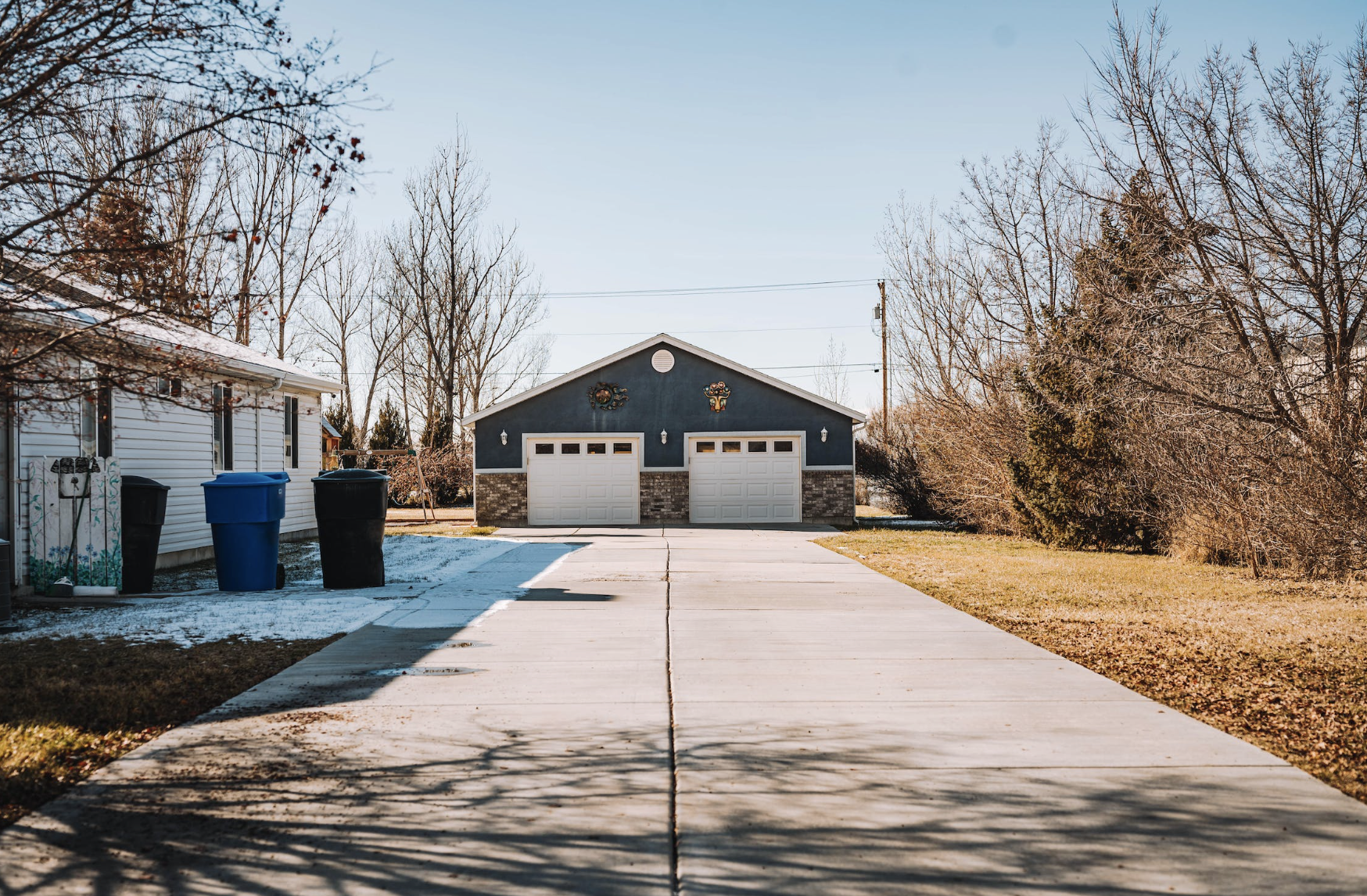 Insulate A Garage Door in the snow.